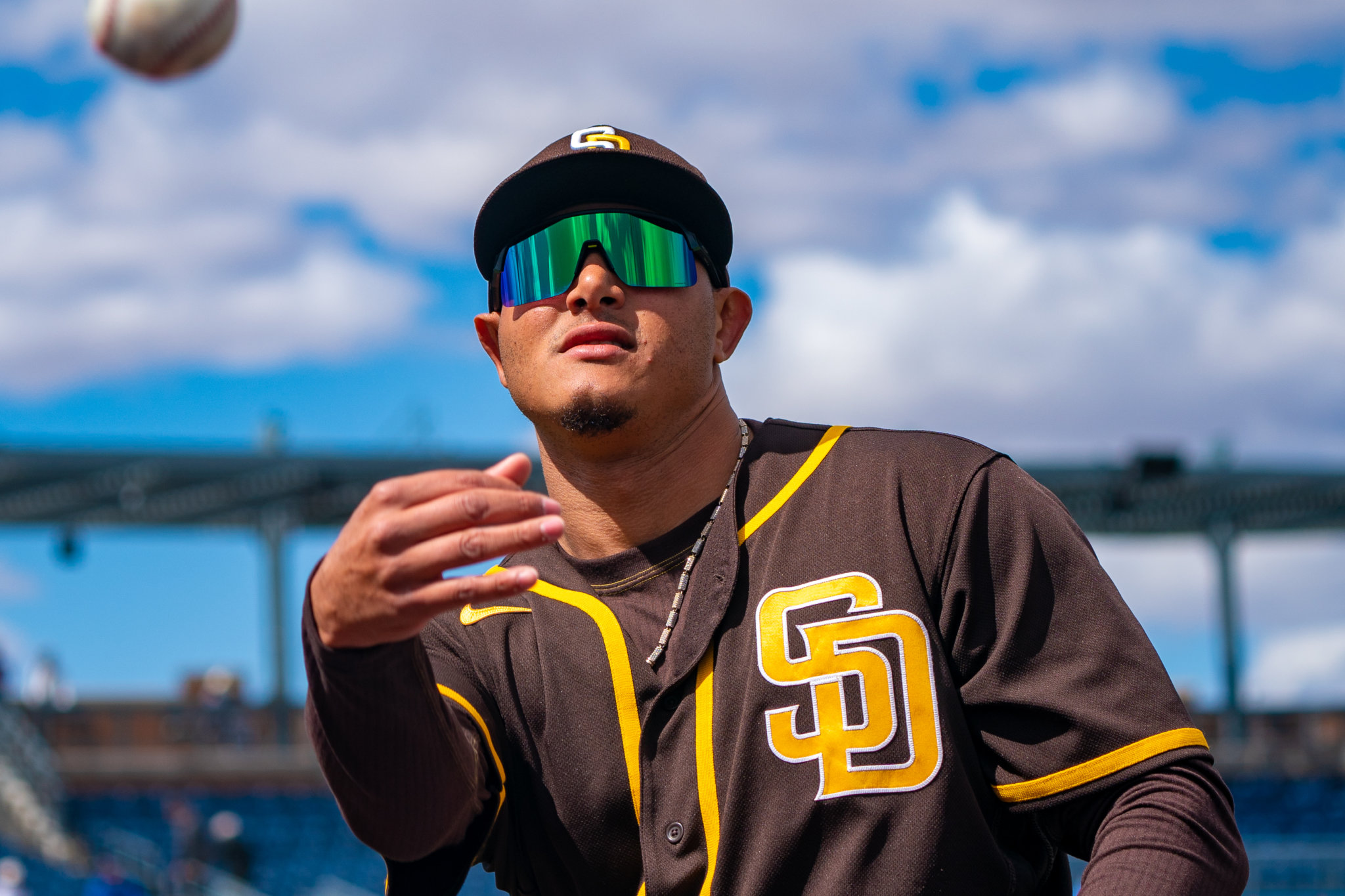 Best Sunglasses For Baseball Infield