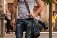 8 awe-inspiring casual outfits for men to wear on 1st date