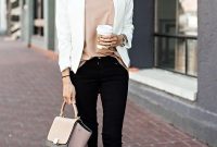 Women's business casual outfits with jeans