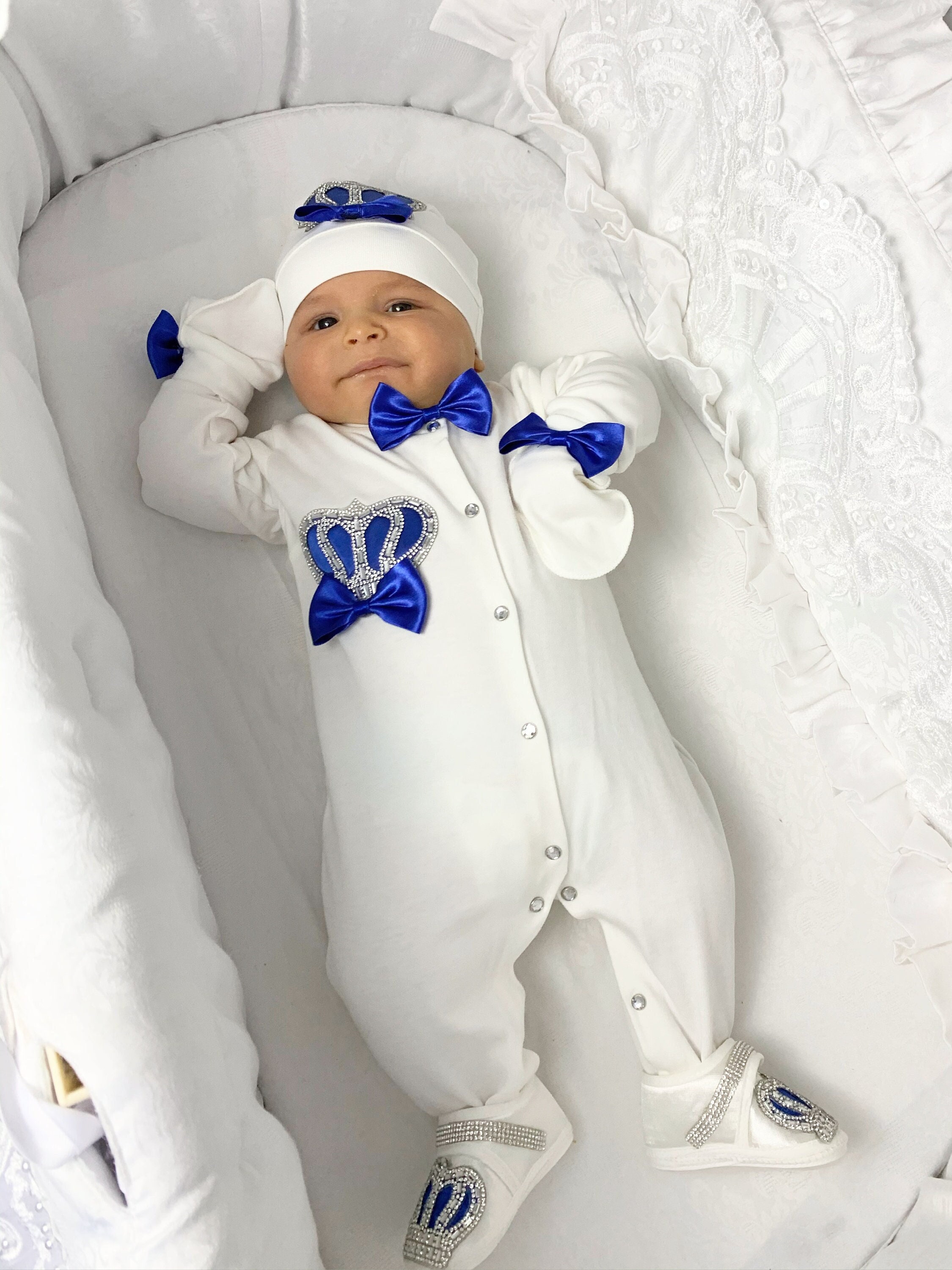 Arriba 84+ imagen newborn hospital outfit - Abzlocal.mx