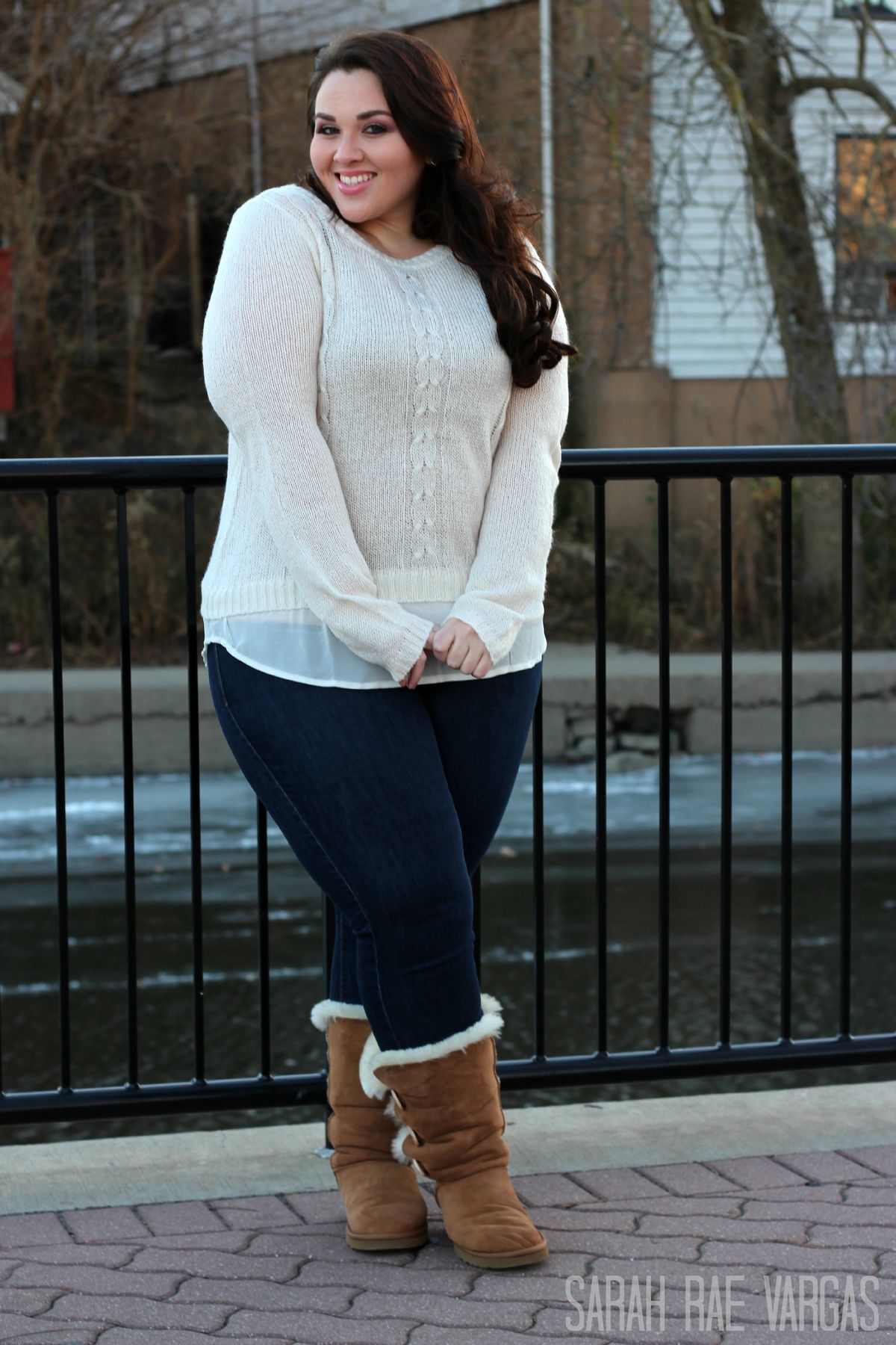 Plus size business casual capsule wardrobe for winter