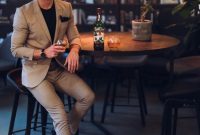 What to wear to the bar: outfit ideas for every night out