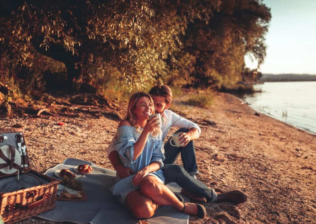 Fun and Romantic Date Night Ideas for Married Couples - Thriving Pair